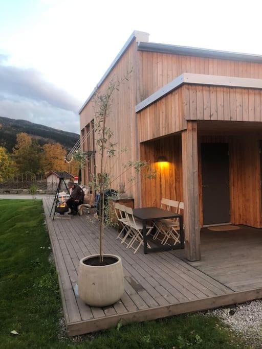 Delikat Hytte Omgitt Av Hallingdals Vakre Fjell Al Kültér fotó